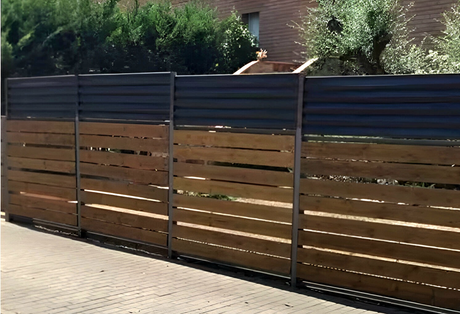 © Herrero Barcelona Tamar Cañete 689 56 71 73 vallado de hierro y madera a medida