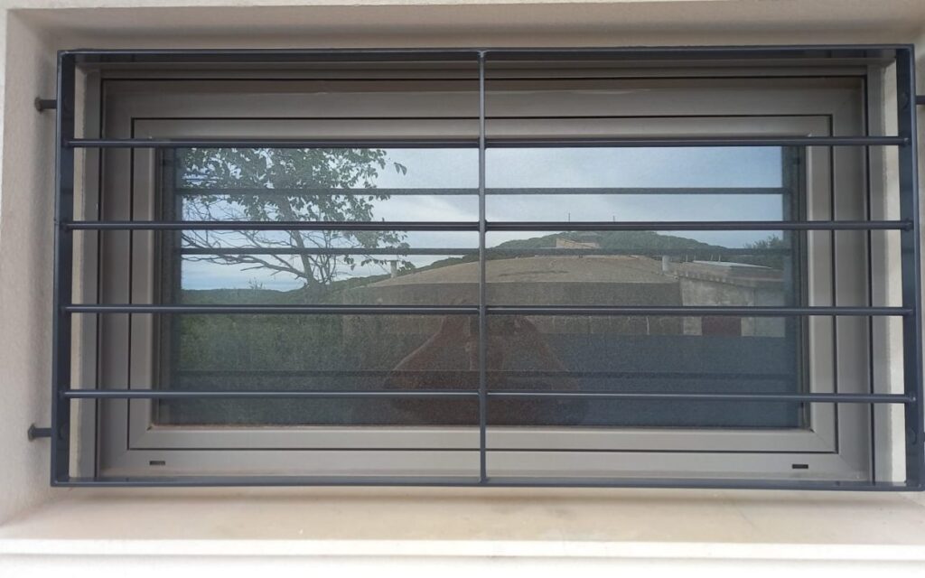 Ventanas de hierro a medida, DEL HERRERO en BARCELONA Tamar Cañete